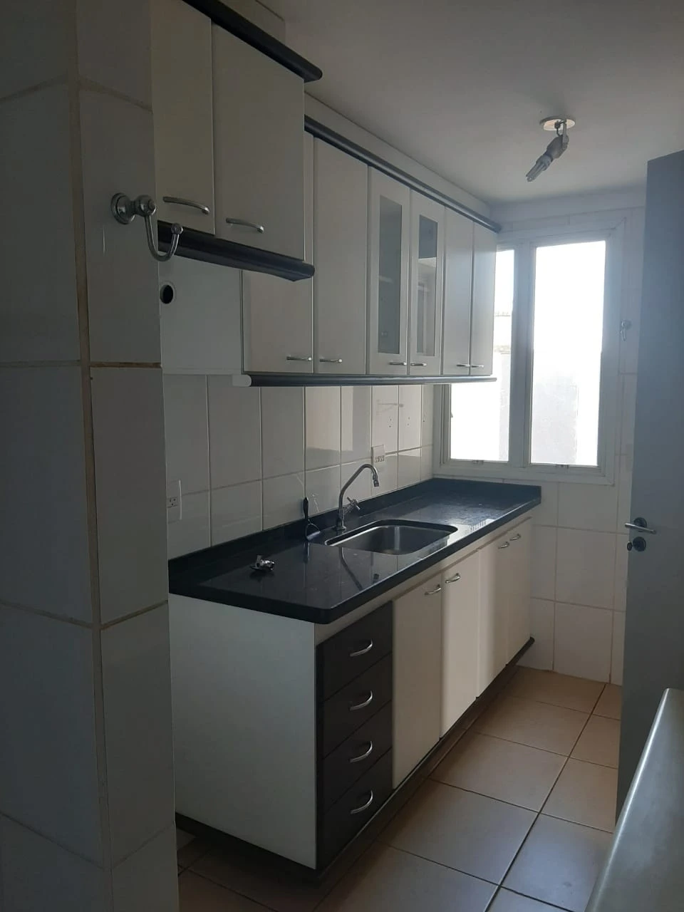 Apartamento com 3 dormitórios (sendo 1 suíte)