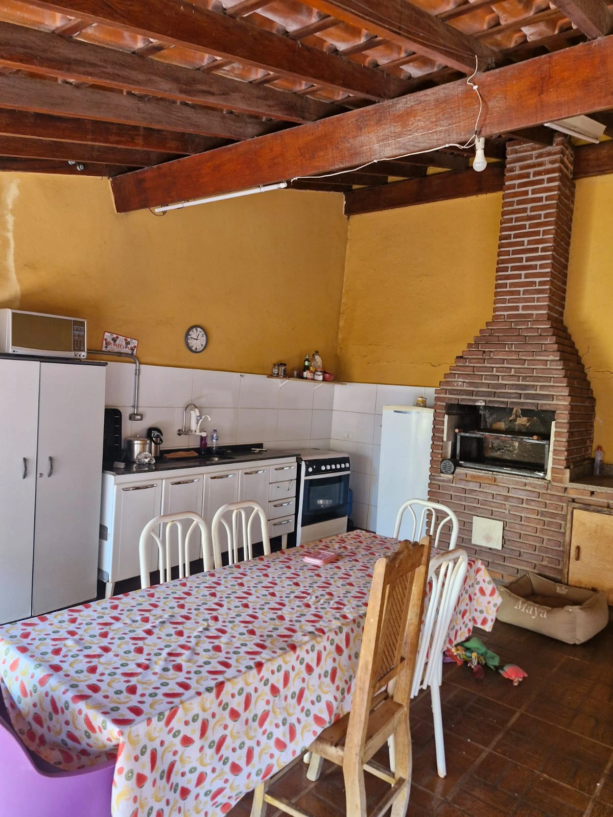 Casa com 3 dormitórios (sendo 1 suíte)