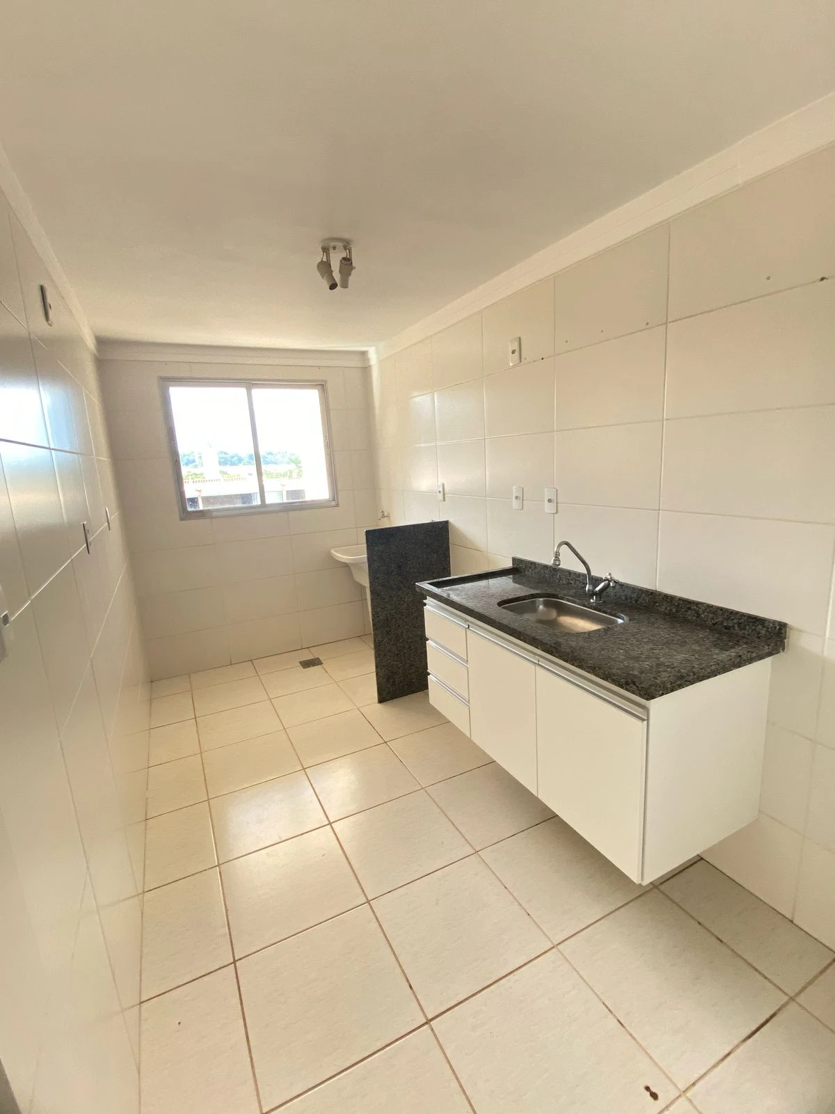 Apartamento com 3 dormitórios (sendo 1 suíte)
