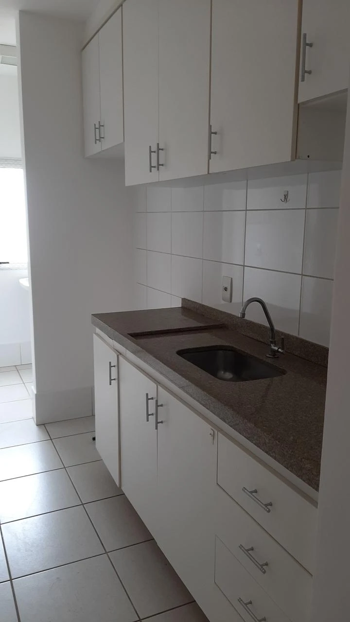 Apartamento com 2 dormitórios com excelente localização
