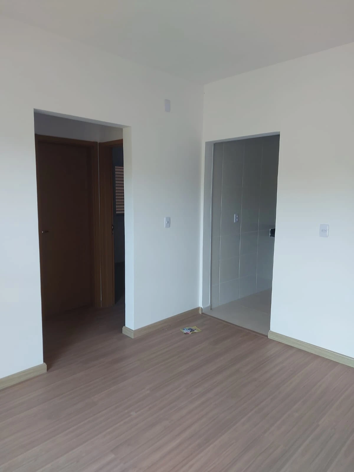 Apartamento com 2 dormitórios e 2 vagas de garagem
