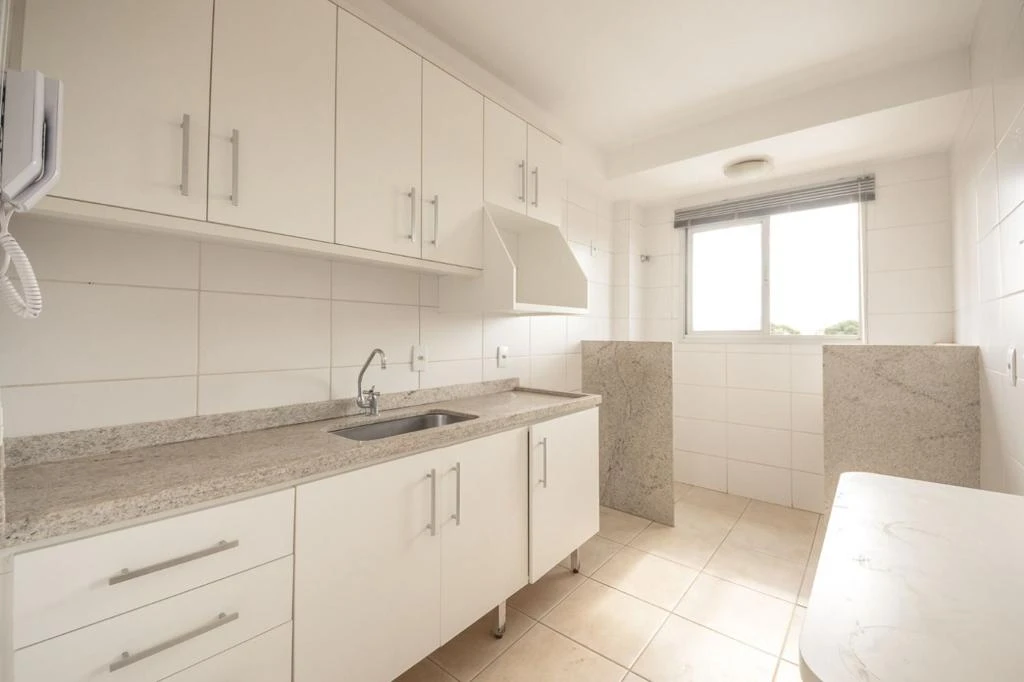 Apartamento com 2 dormitórios (sendo 1 suíte)