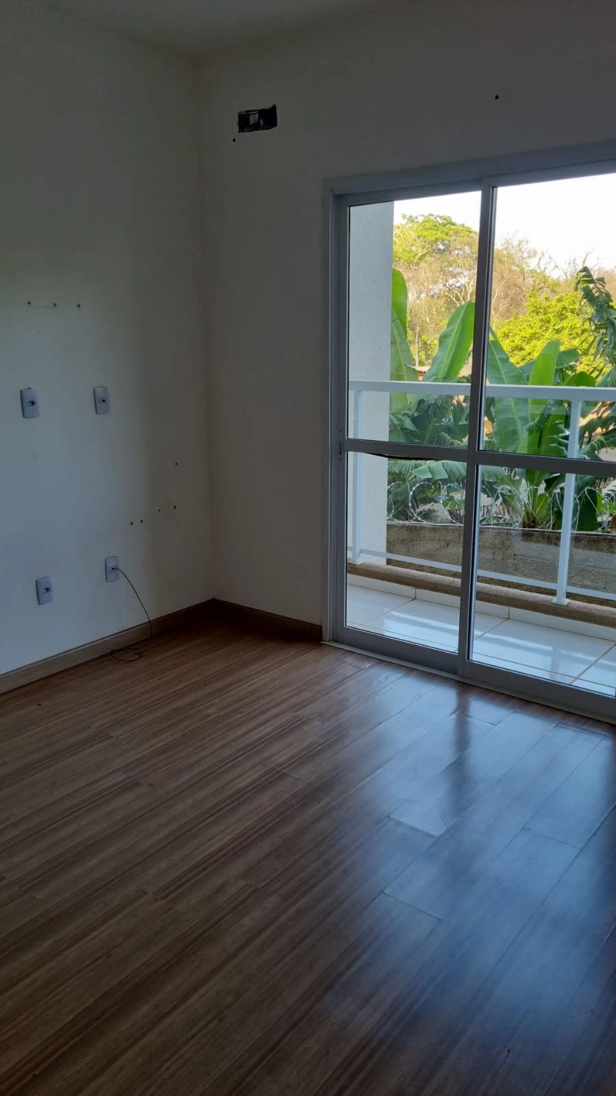 Apartamento com 2 dormitórios próximo à UNESP
