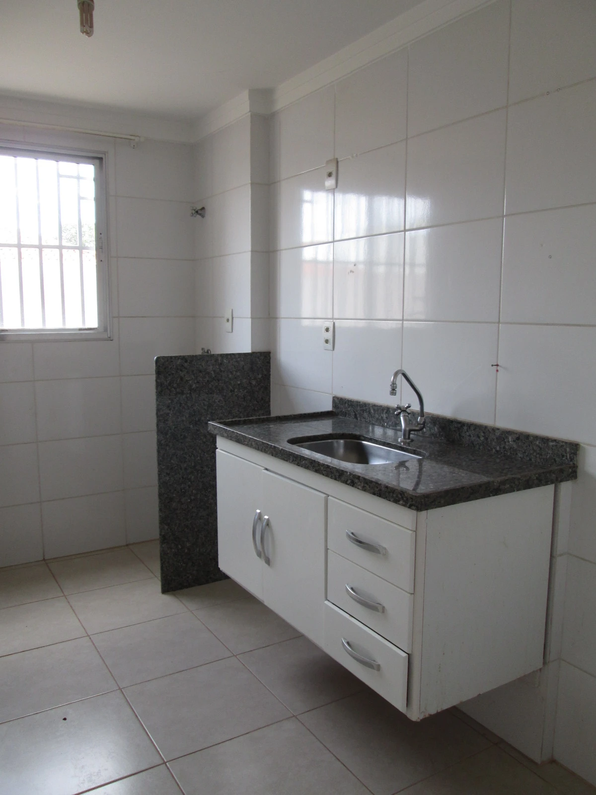 Apartamento com 1 dormitório