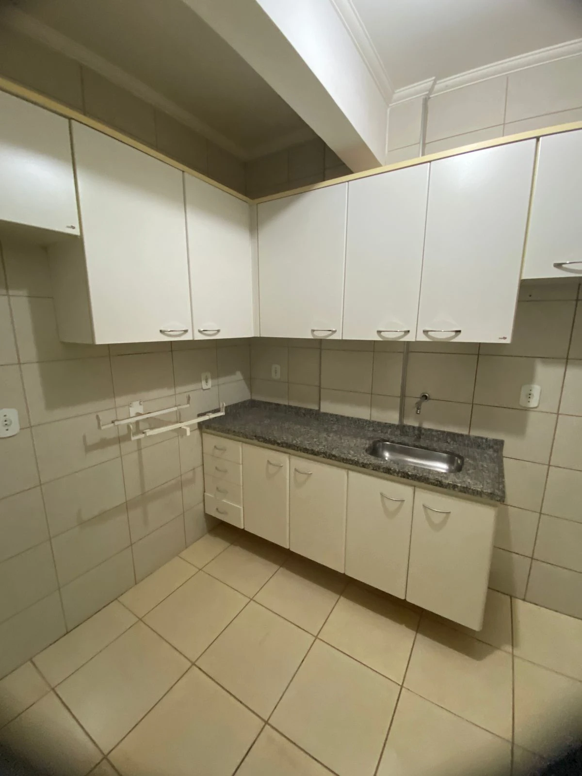 Apartamento com 2 dormitórios no Centro da cidade.