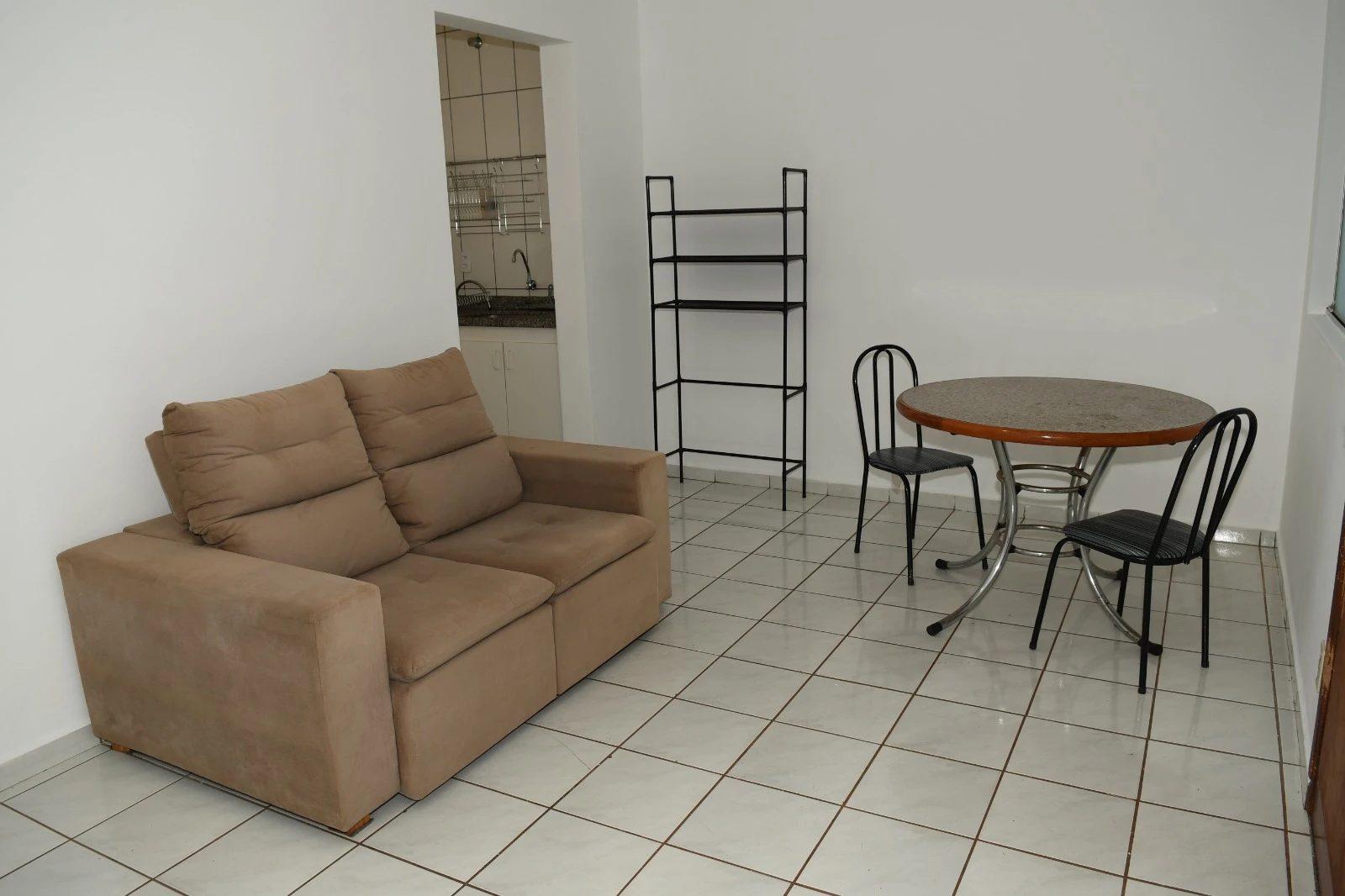 Apartamento mobiliado próximo a Unesp