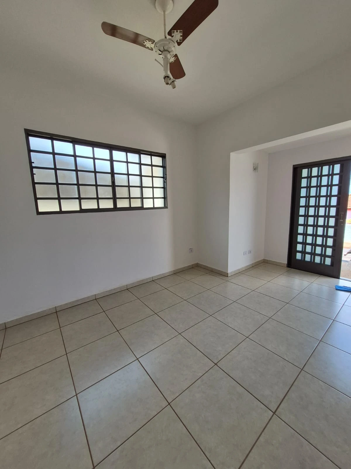 Casa com 2 dormitórios