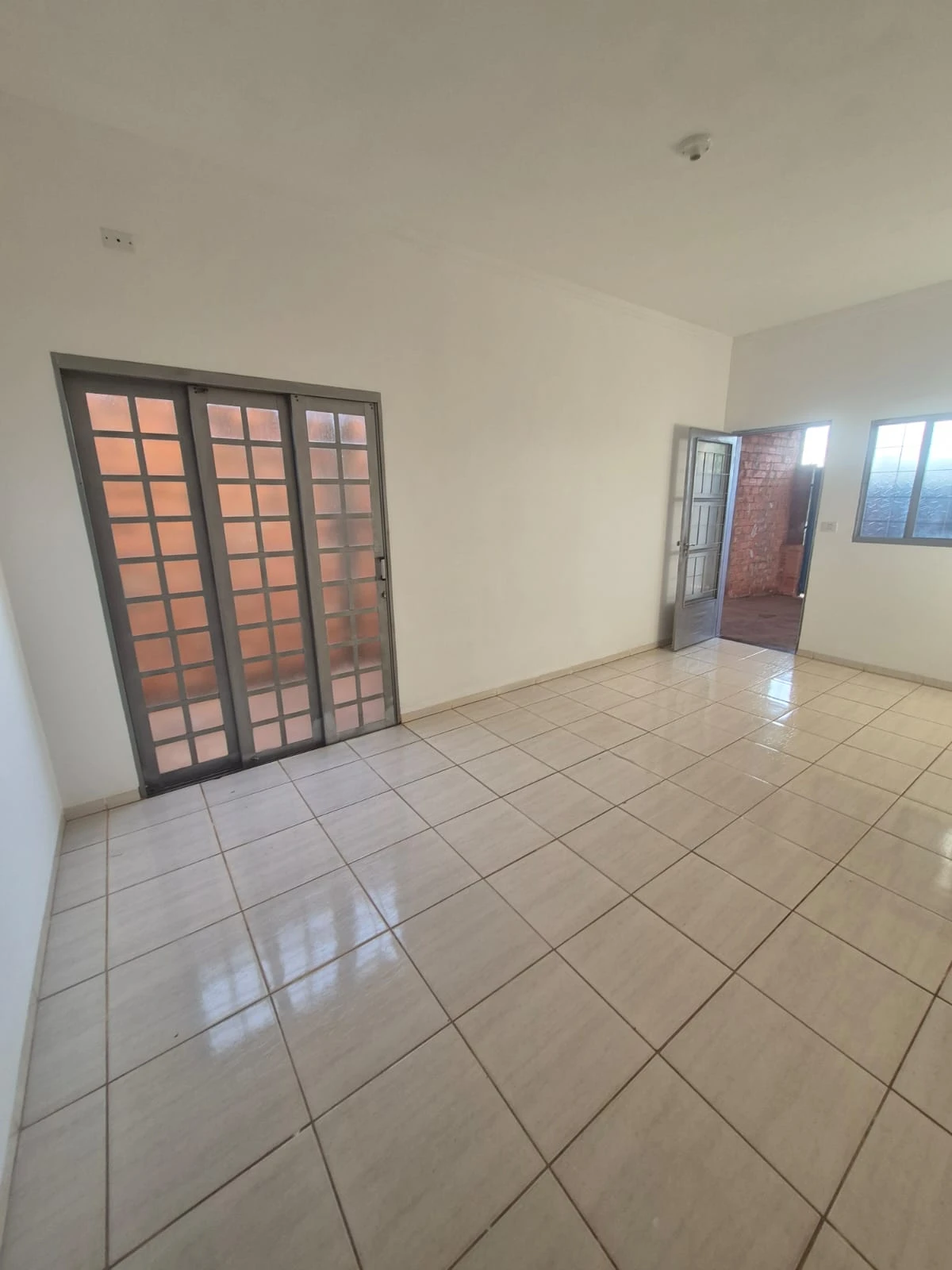 Casa com 2 dormitórios