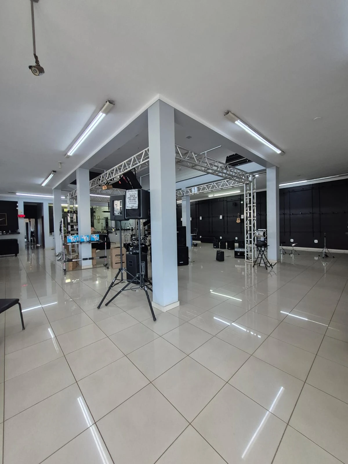 Salão Comercial no Centro da Cidade