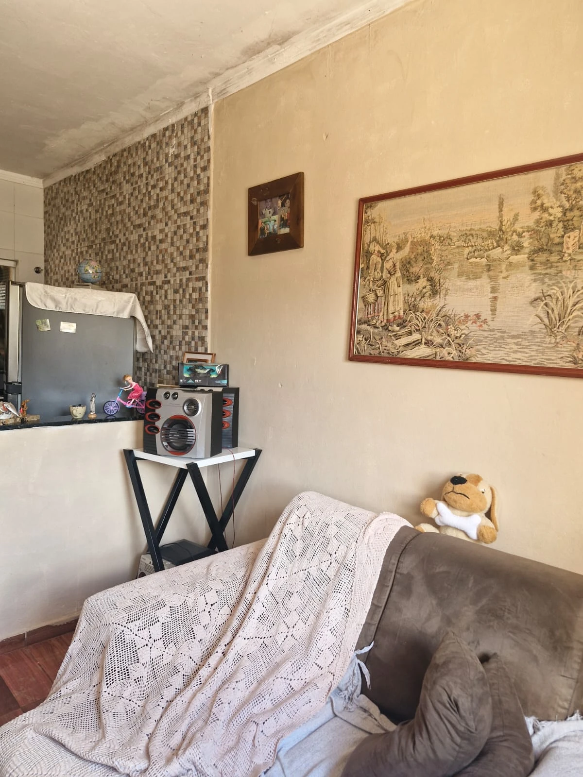 Casa com 2 dormitórios e próxima ao Centro da cidade