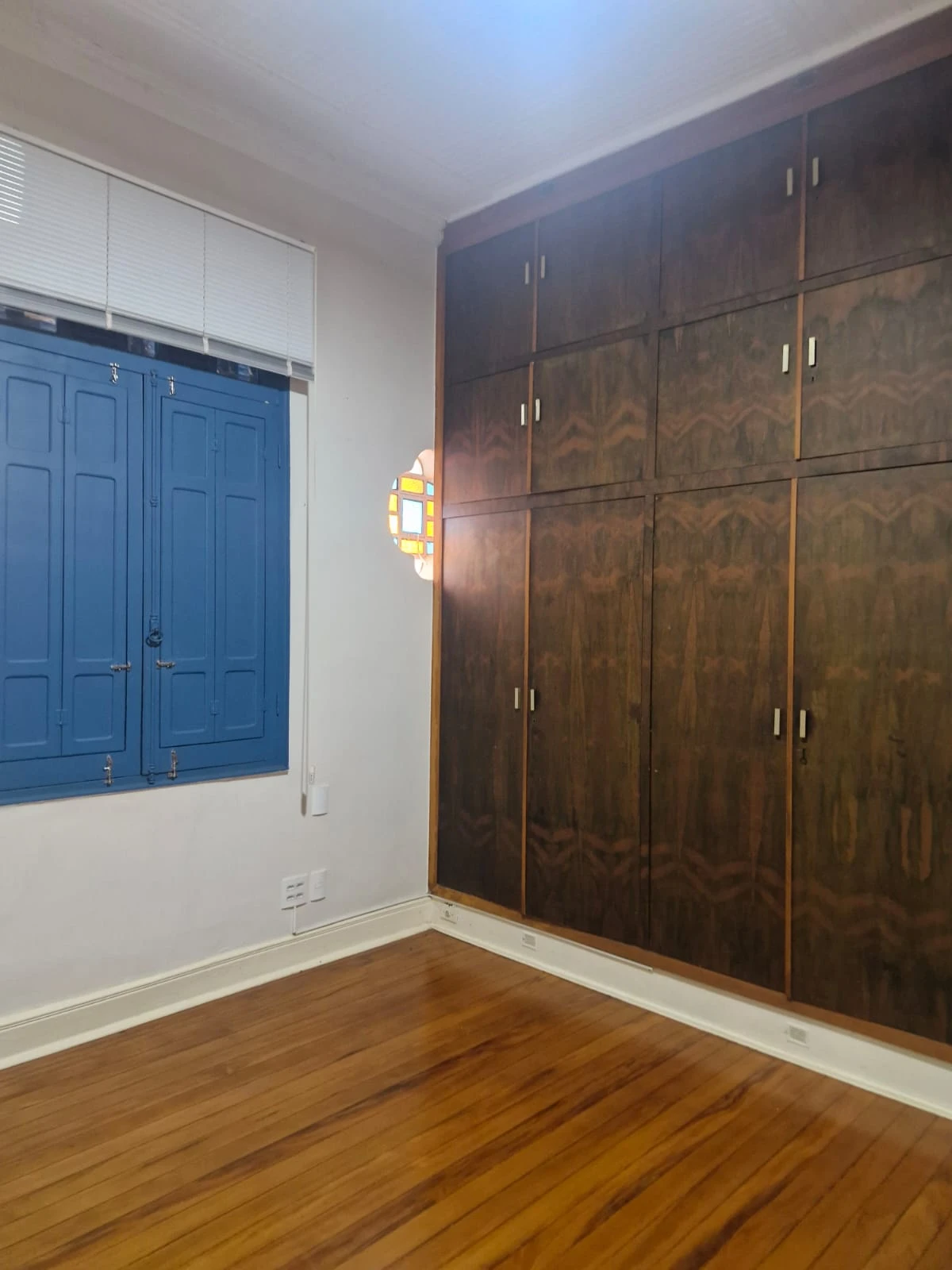 Casa com 2 dormitórios no Centro